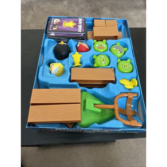 Angry Birds Knock On Wood Board Game Mattel 2010 - 100% Complete - Picture 4 of 8